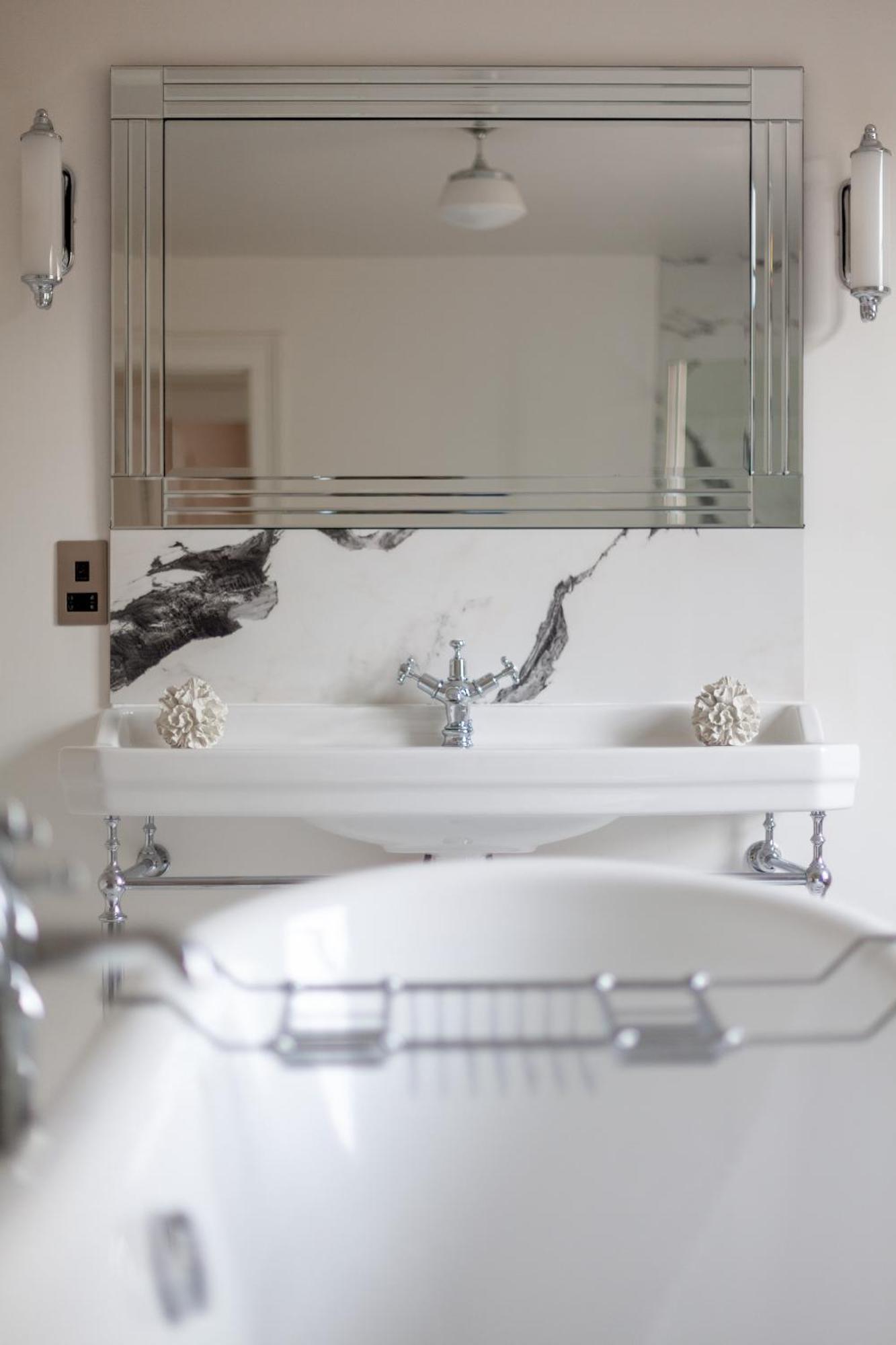 The New Cross Premier Rooms ロンドン エクステリア 写真