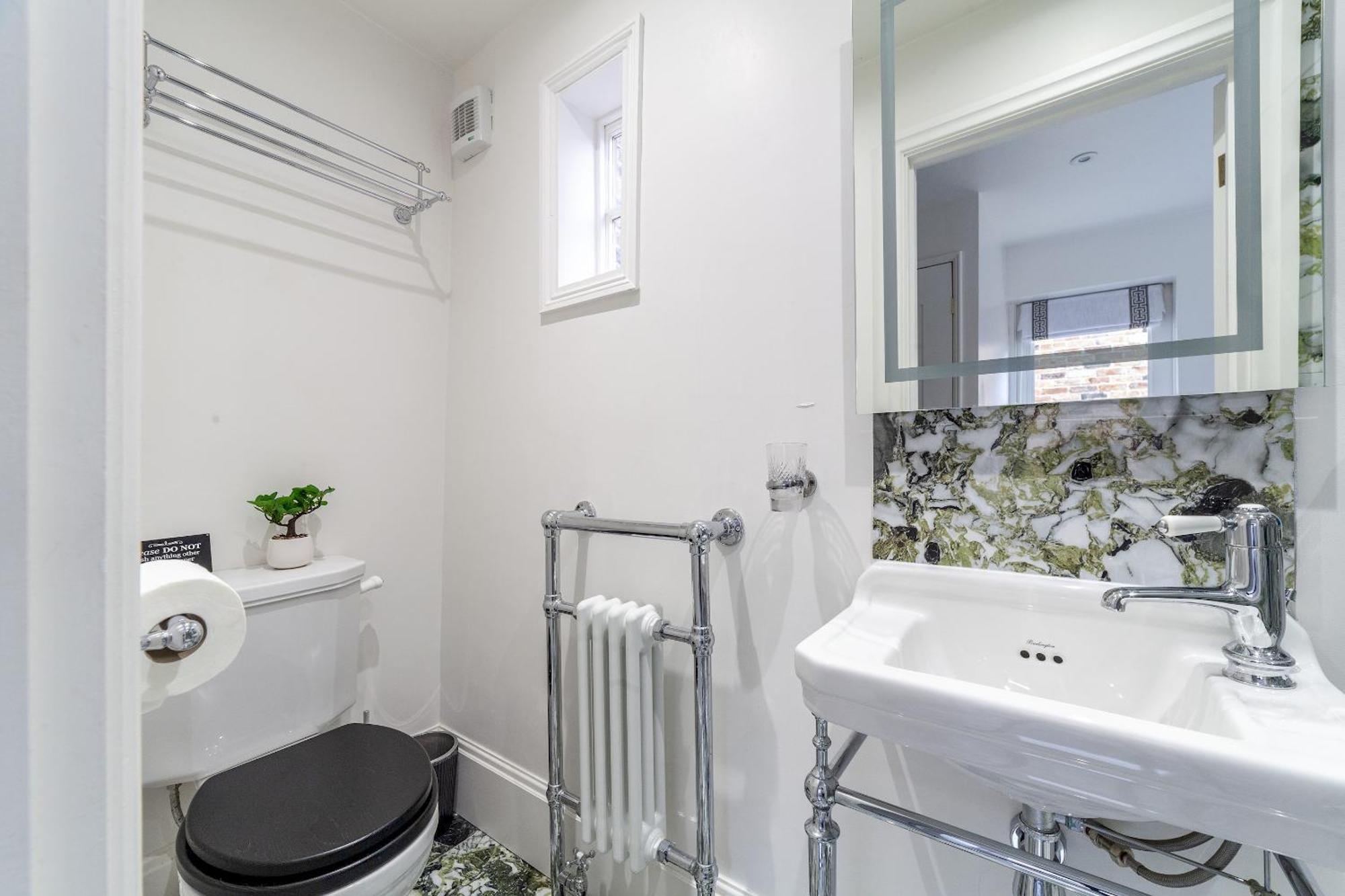 The New Cross Premier Rooms ロンドン エクステリア 写真