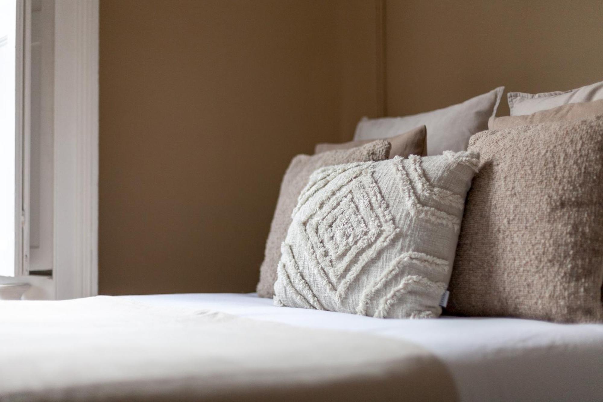 The New Cross Premier Rooms ロンドン エクステリア 写真