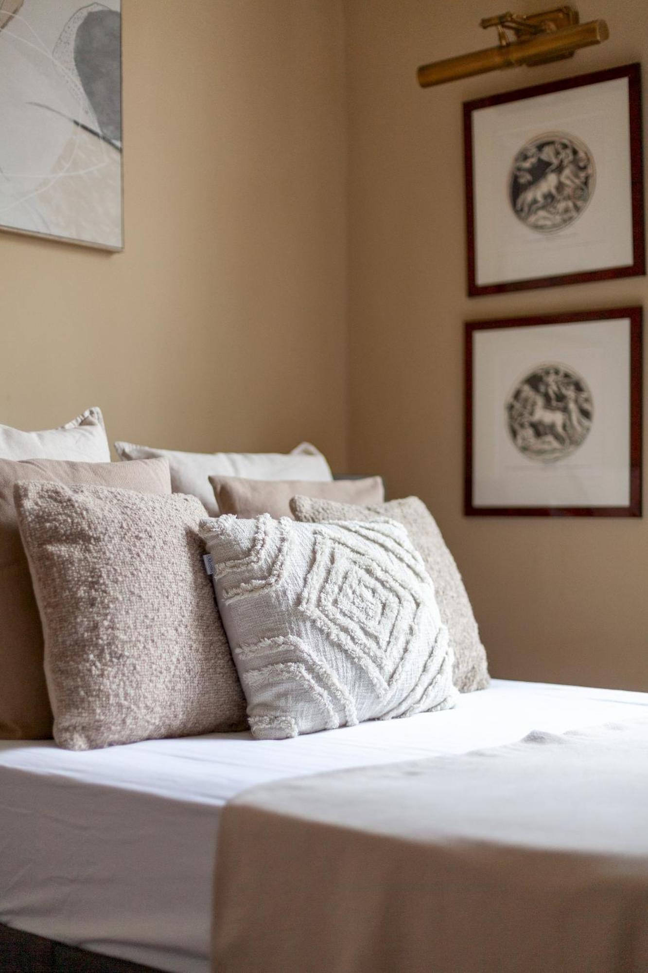 The New Cross Premier Rooms ロンドン エクステリア 写真