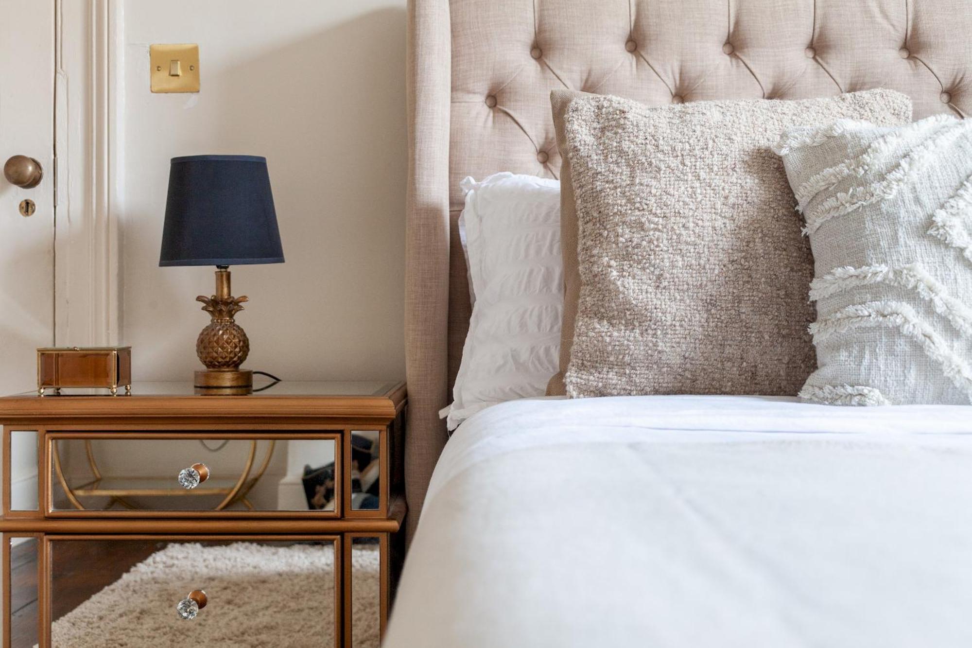 The New Cross Premier Rooms ロンドン エクステリア 写真